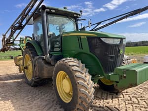 2012 John Deere 7200R Image