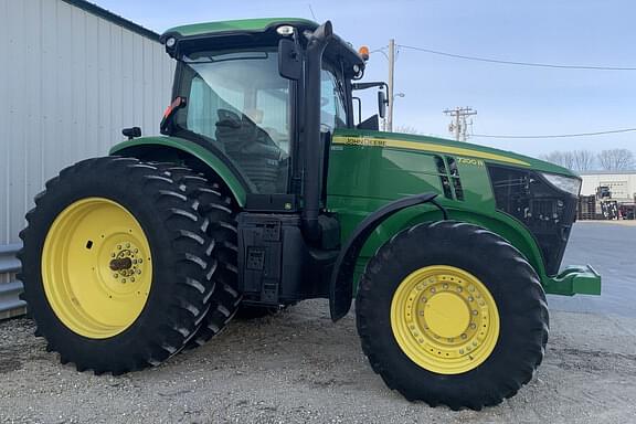 Image of John Deere 7200R Primary Image