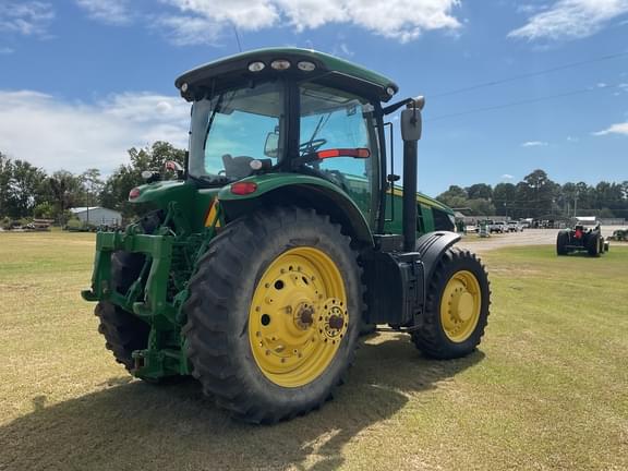 Image of John Deere 7200R equipment image 2