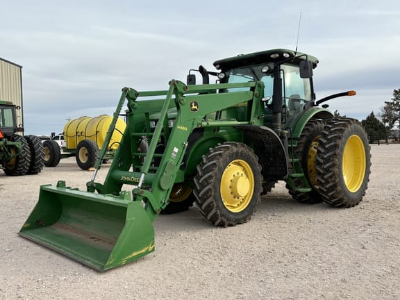 Main image John Deere 7200R