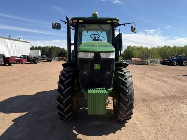 Image of John Deere 7200R equipment image 1