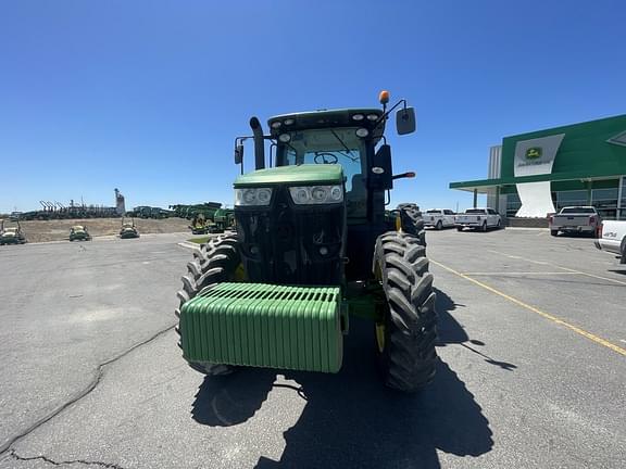 Image of John Deere 7215R equipment image 3