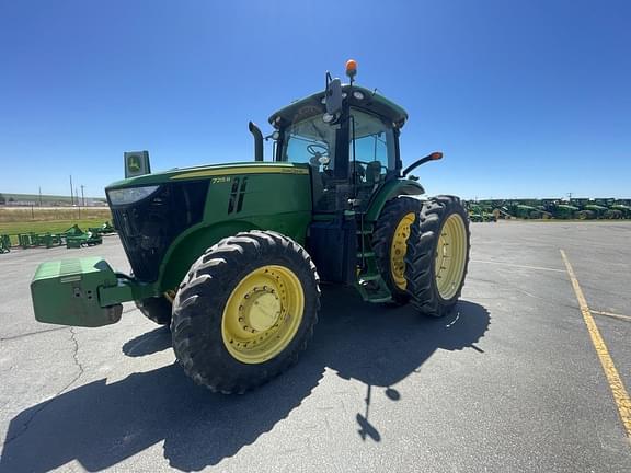 Image of John Deere 7215R Primary image