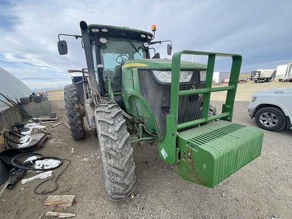 Image of John Deere 7215R equipment image 4