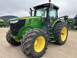 2012 John Deere 7215R Image