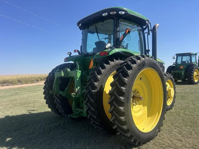 Image of John Deere 7215R equipment image 2