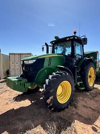 Image of John Deere 7215R equipment image 1