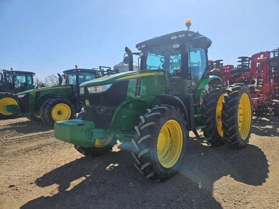 Image of John Deere 7215R Primary image
