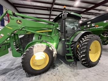 Main image John Deere 7215R