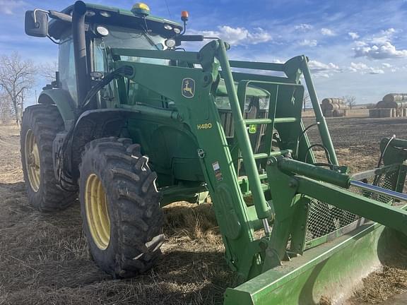 Image of John Deere 7215R equipment image 1
