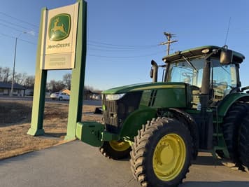 Main image John Deere 7215R