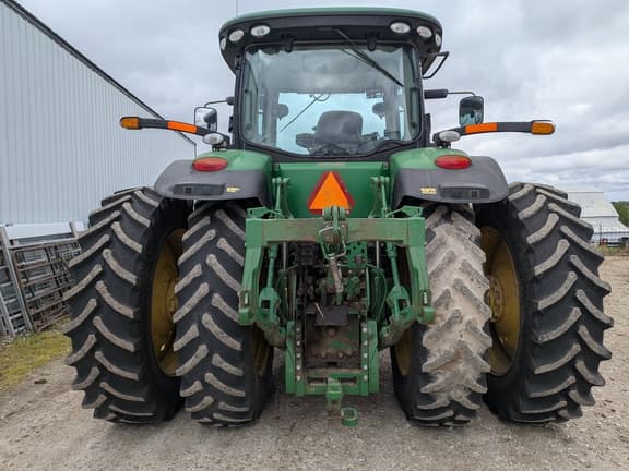 Image of John Deere 7215R equipment image 2
