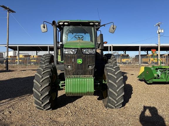 Image of John Deere 7215R equipment image 1