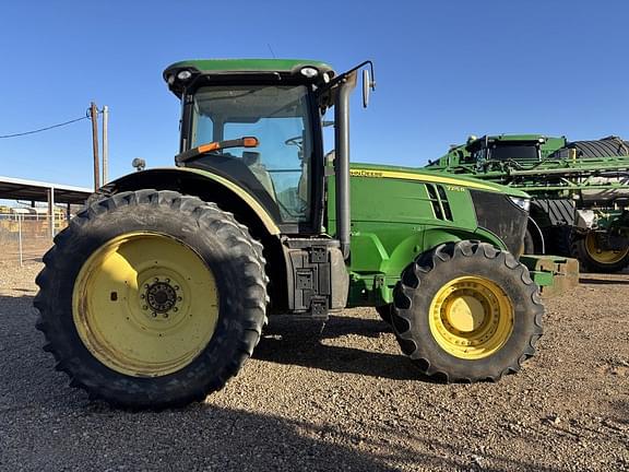 Image of John Deere 7215R equipment image 3