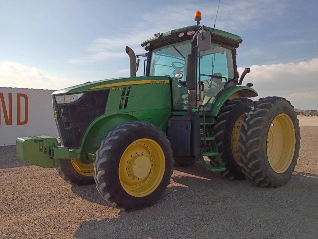 2012 John Deere 7215R Equipment Image0