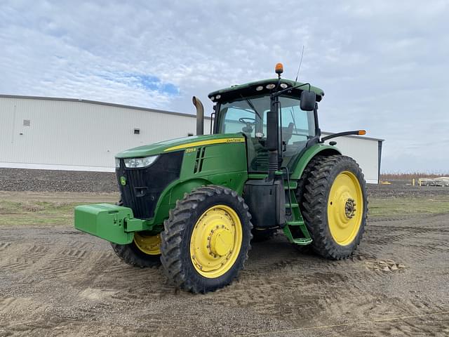 Image of John Deere 7215R equipment image 1