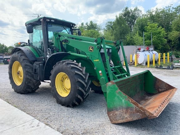 2012 John Deere 7230R Equipment Image0