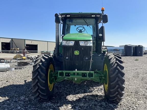 Image of John Deere 7230R equipment image 1