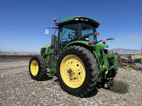 Image of John Deere 7230R equipment image 4