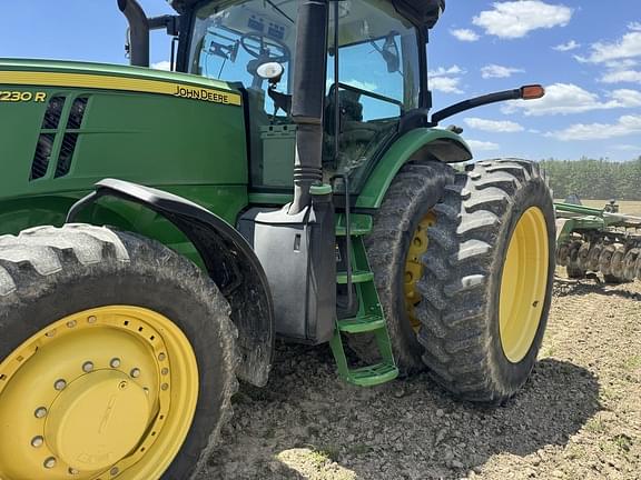 Image of John Deere 7230R Primary image