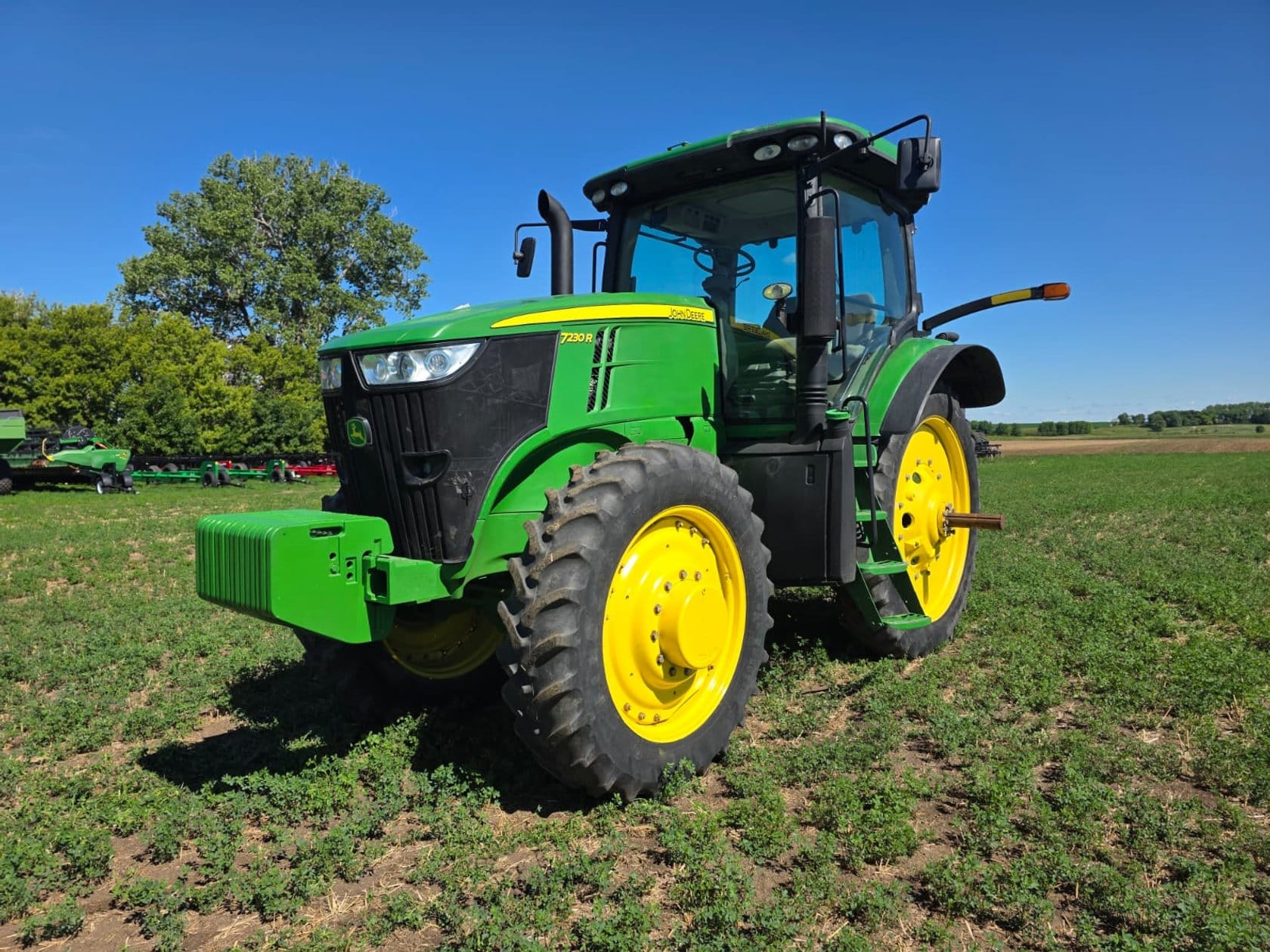 175 - 299 HP Tractors image