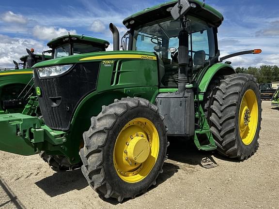 Image of John Deere 7230R equipment image 3
