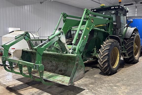 Image of John Deere 7230R Primary image