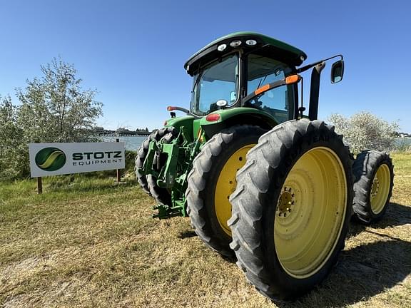 Image of John Deere 7230R equipment image 2