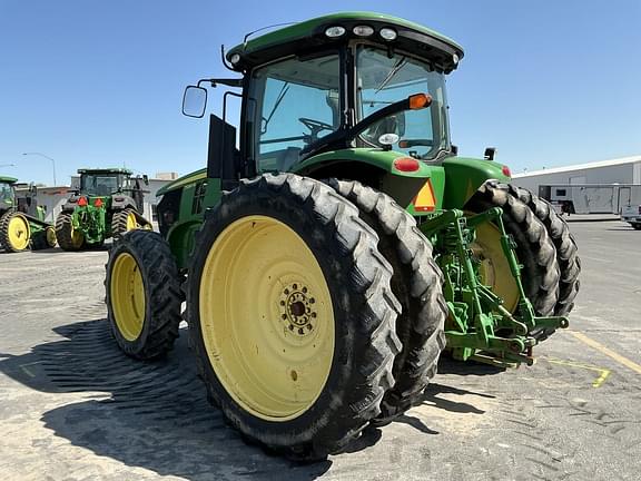Image of John Deere 7230R equipment image 2
