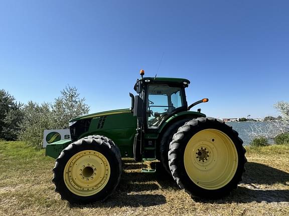 Image of John Deere 7230R equipment image 4