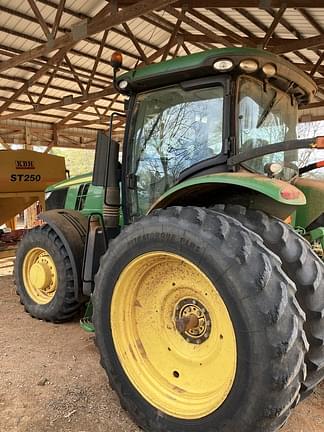 Image of John Deere 7230R equipment image 4