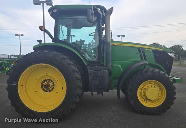 Image of John Deere 7230R equipment image 3