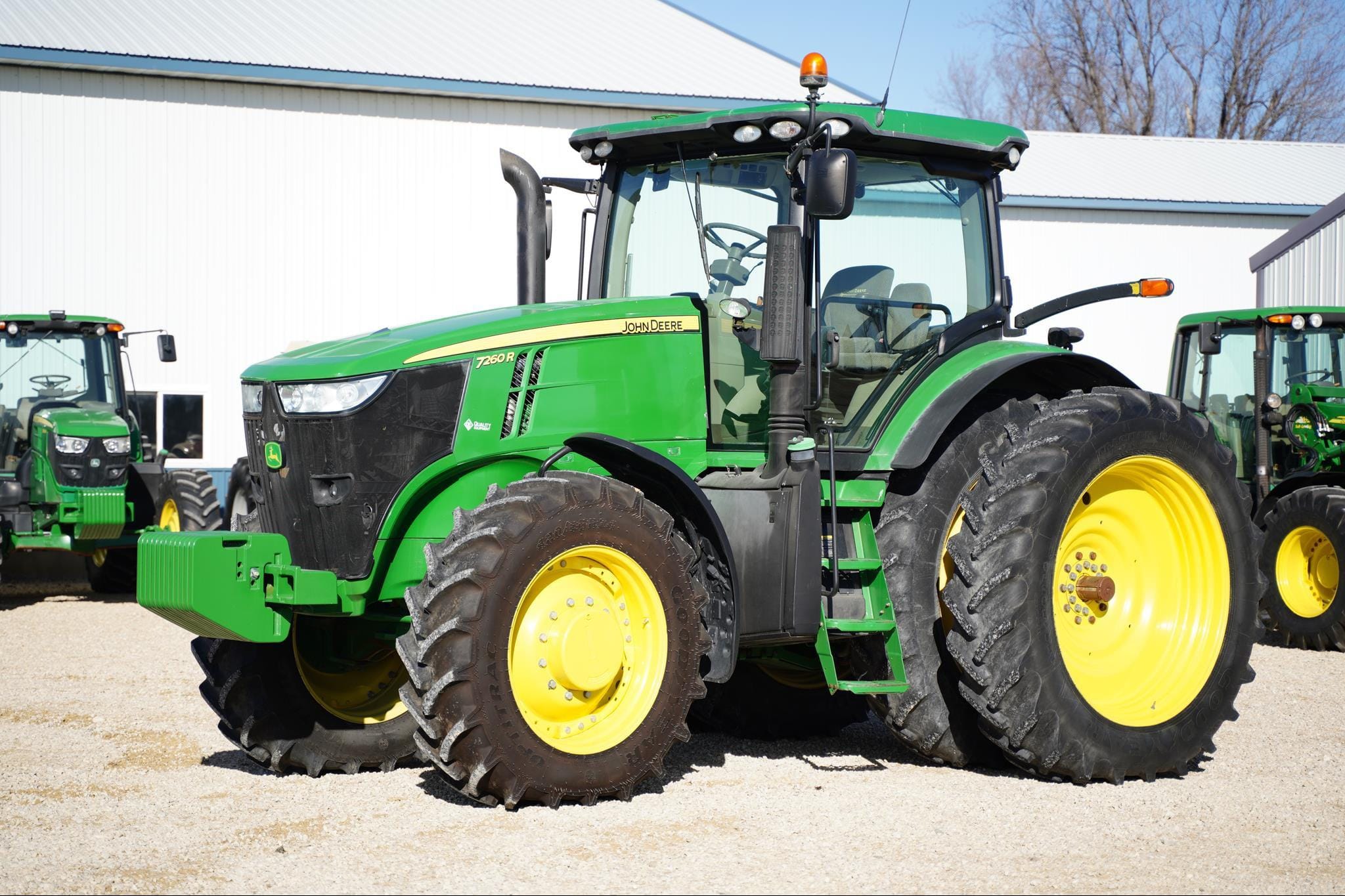 Main image John Deere 7260R