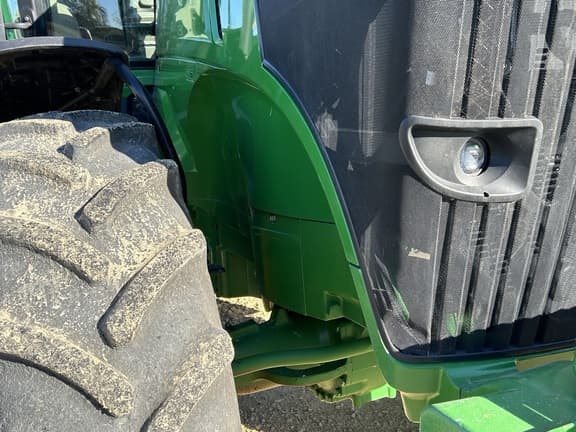Image of John Deere 7260R equipment image 1