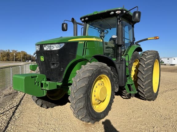 Image of John Deere 7260R equipment image 2