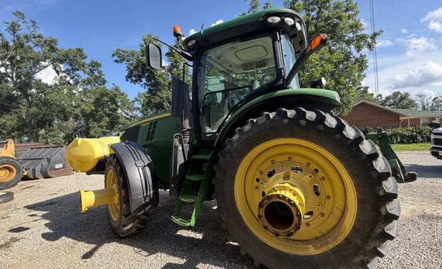 Image of John Deere 7260R equipment image 3