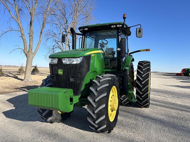 Image of John Deere 7260R equipment image 1