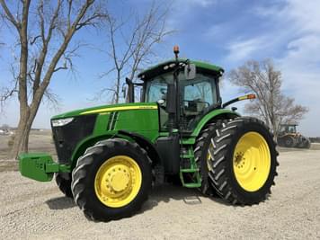 Main image John Deere 7260R
