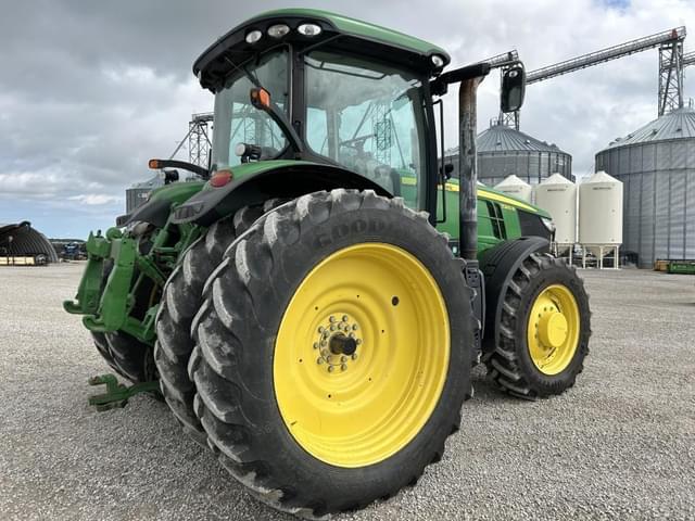 Image of John Deere 7260R equipment image 4