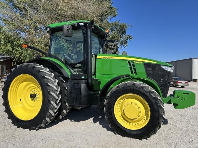 Image of John Deere 7260R equipment image 1