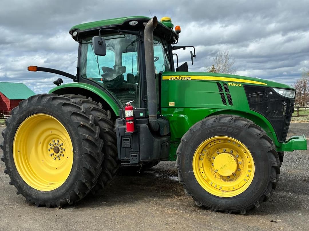 Image of John Deere 7260R Primary image