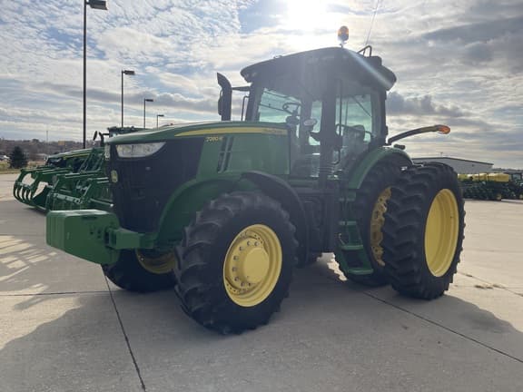 Image of John Deere 7280R equipment image 3