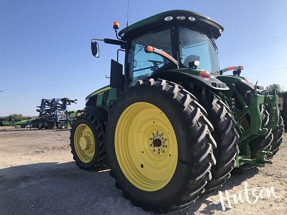 Image of John Deere 7280R equipment image 3