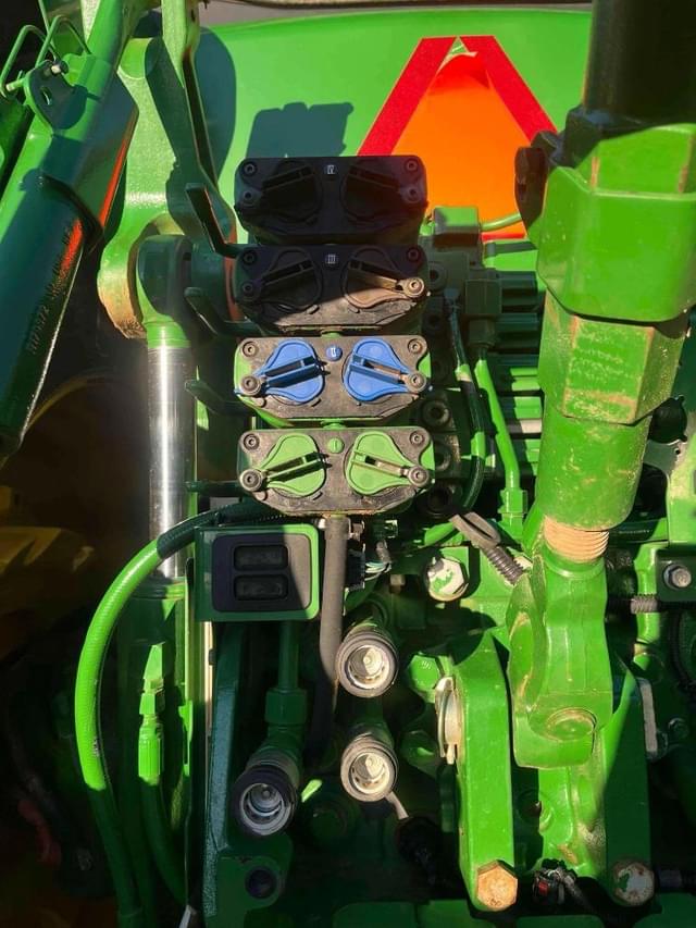 Image of John Deere 7280R equipment image 4