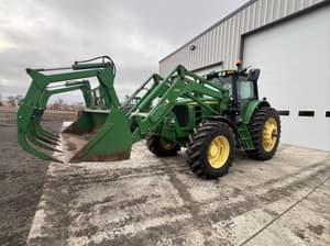 2012 John Deere 7330 Image