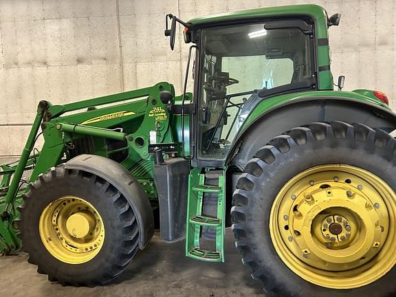 Image of John Deere 7430 Premium equipment image 2