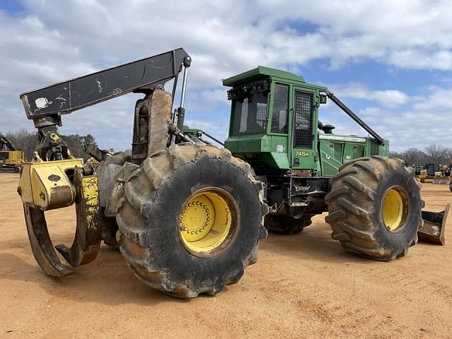 Image of John Deere 748H equipment image 2