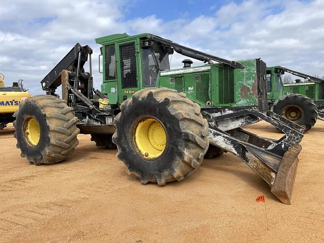 Image of John Deere 748H equipment image 3