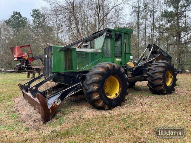 Image of John Deere 748H equipment image 4