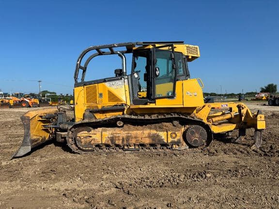 Image of John Deere 750K equipment image 1
